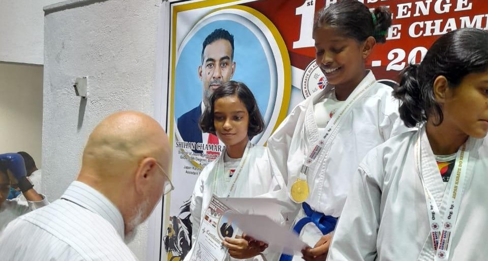 කරාතේ තරඟාවලිය